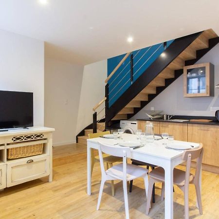Duplex Renove 2 Chambres Avec Wifi, Cuisine Equipee Et Local Ski, En Centre-Ville De Cauterets - Fr-1-401-179 エクステリア 写真